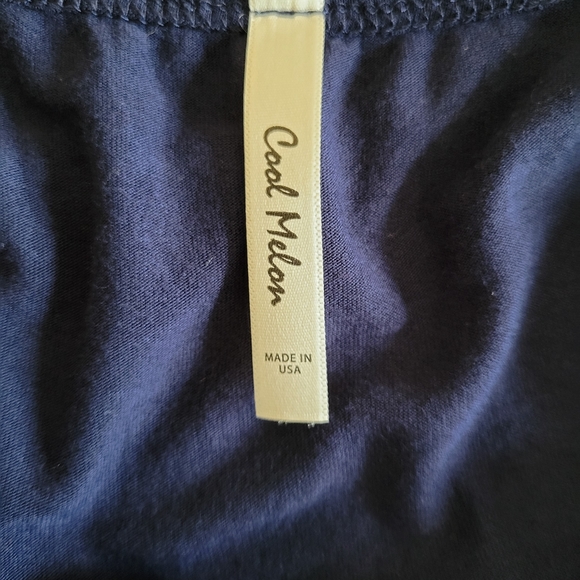 Long sleeve hi-lo mixed media tunic top w contrasting bands - Picture 3 of 6